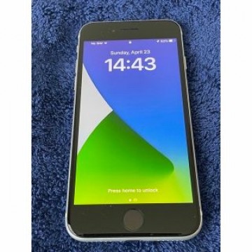 【美品】iPhone SE 第２世代 (SE2) ホワイト(白) 256GB