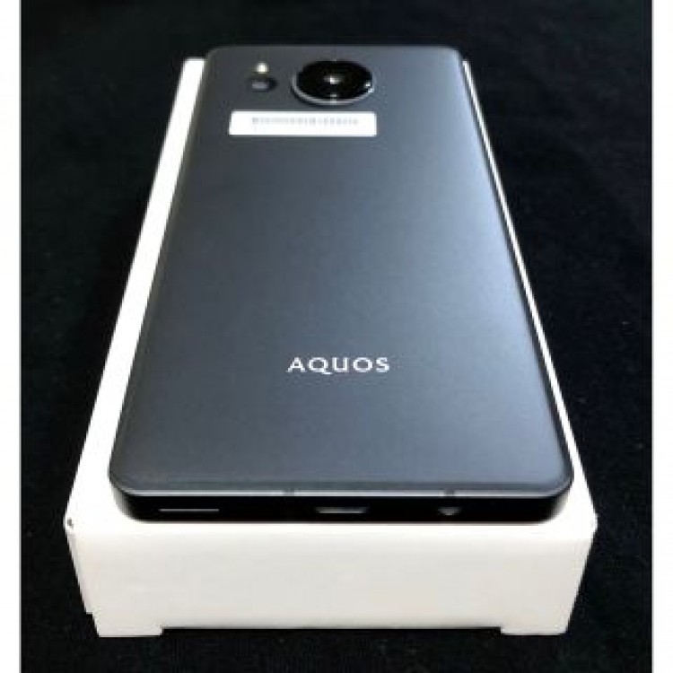 SHARP AQUOS sense7 plus A208SH ブラック