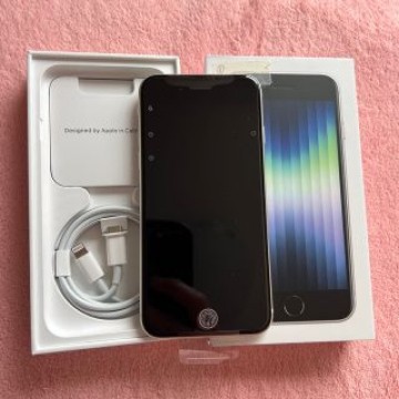 iPhone se3 新品未使用品　64GB