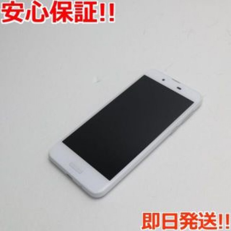超美品 SHV40 ホワイト