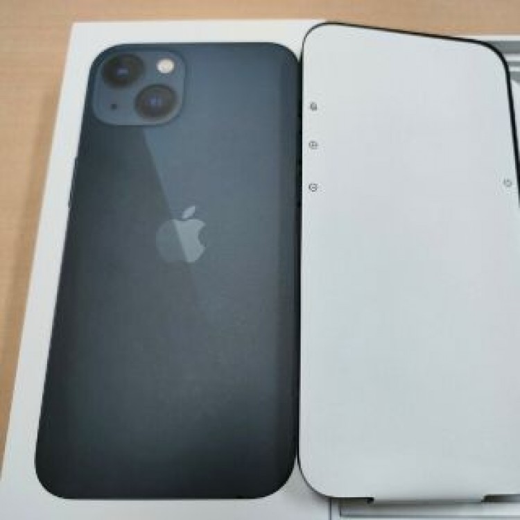 送料無料！iPhone　13 128GB 新品未使用　ミッドナイト