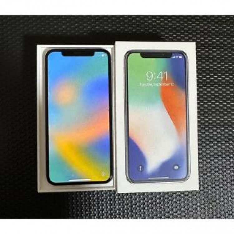 iPhone X 256GB シルバー　SIMフリー