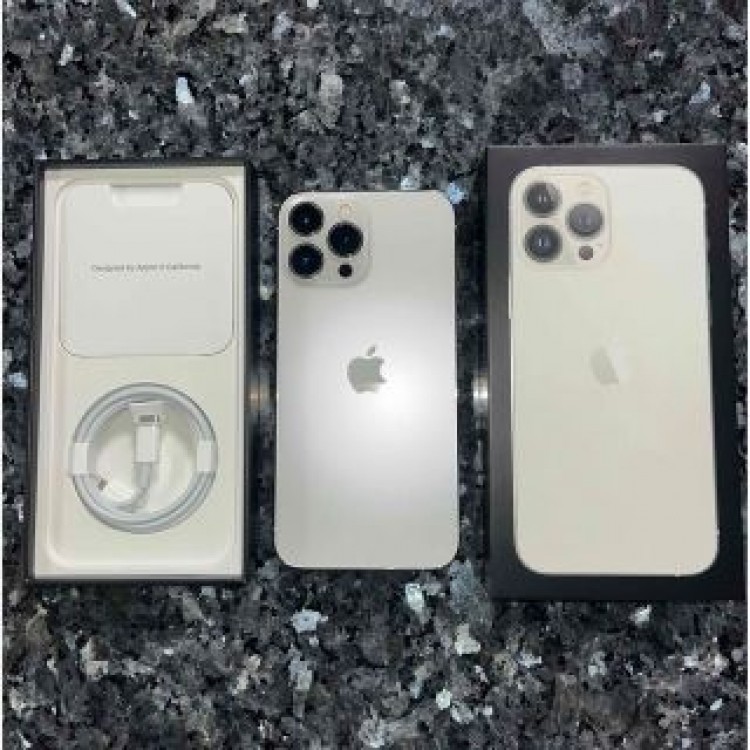 iPhone13pro max 128GB SIMフリー