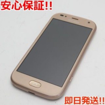 新品同様 F-01L らくらくスマートフォン me ゴールド