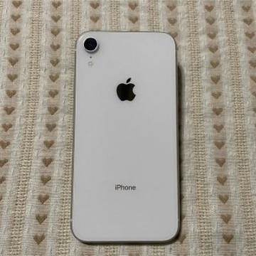 Apple iPhone XR 128GB ホワイト　SIMフリー