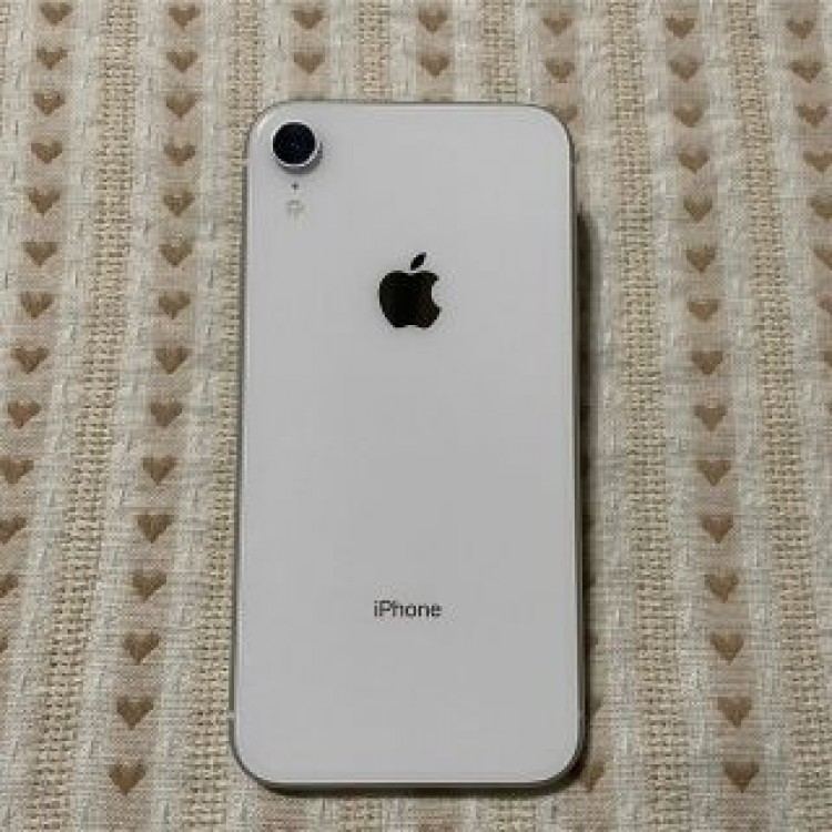 Apple iPhone XR 128GB ホワイト　SIMフリー