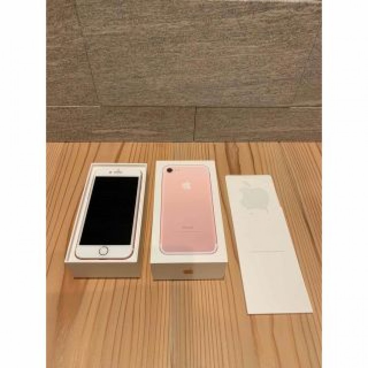 iPhone 7 32GB ローズゴールド MNCJ2J/A