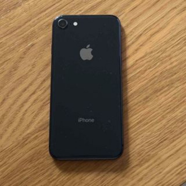 iPhone8 64GB Space Gray
