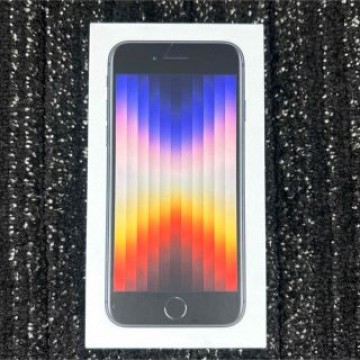 iPhone SE 第三世代　64G 未開封　ミッドナイト