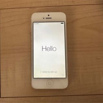iPhone5 本体 SIMフリー 16GB