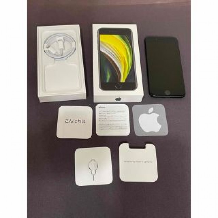 iPhone SE 第二世代　64GB  ブラック　本体　SE2