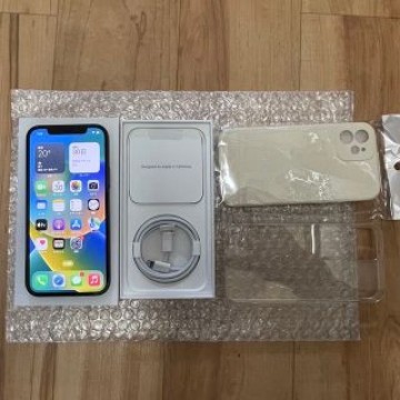 iPhone 12 ブラック 64 GB 修復歴、残債なし ケース付