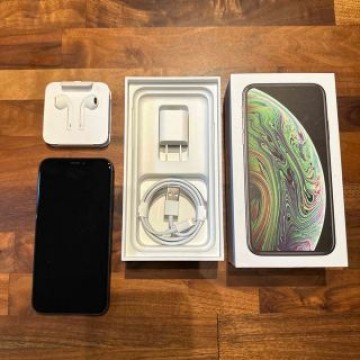 アップル iPhoneXS 256GB Space Gray