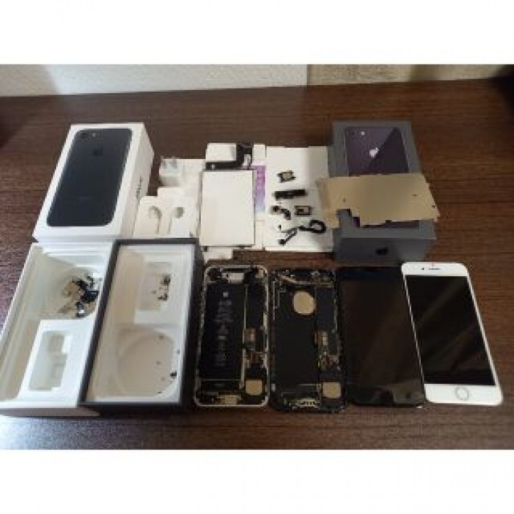 iPhone7 　ジャンク品２台セット販売