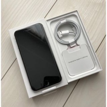 iPhone SE 第2世代 64GB SIMフリー ホワイト