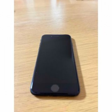 アップル iPhoneSE 第2世代 256GB ブラック