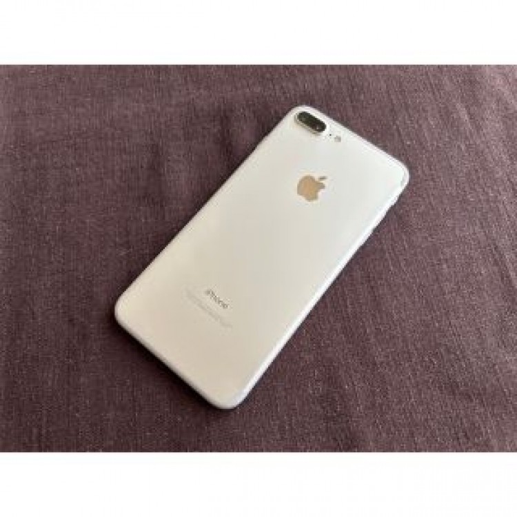 iPhone 7 Plus Silver 128GB SIMフリー