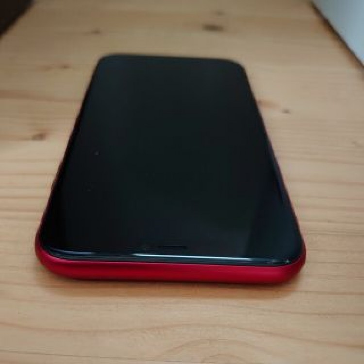 iPhone 11 64GB RED SIMフリー