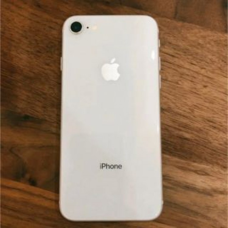 SIMフリー iPhone8 64GB