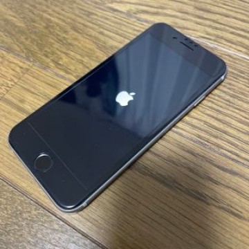 iPhone6s 32㎇ SIMフリー　バッテリー100%