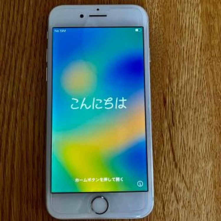 iPhone８　64GB  SIMフリー