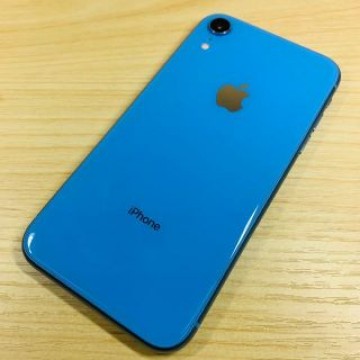 SIMﾌﾘｰ iPhoneXR Blue 64GB P15