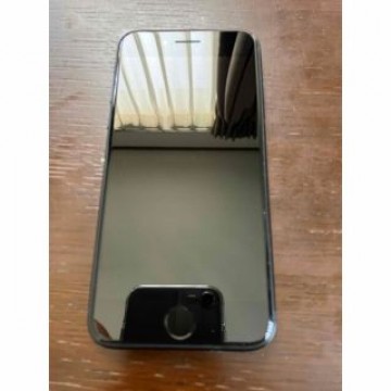 iPhone SE3 64G ミッドナイト