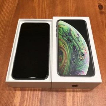 iPhoneXS 64GB スペースグレー　超美品