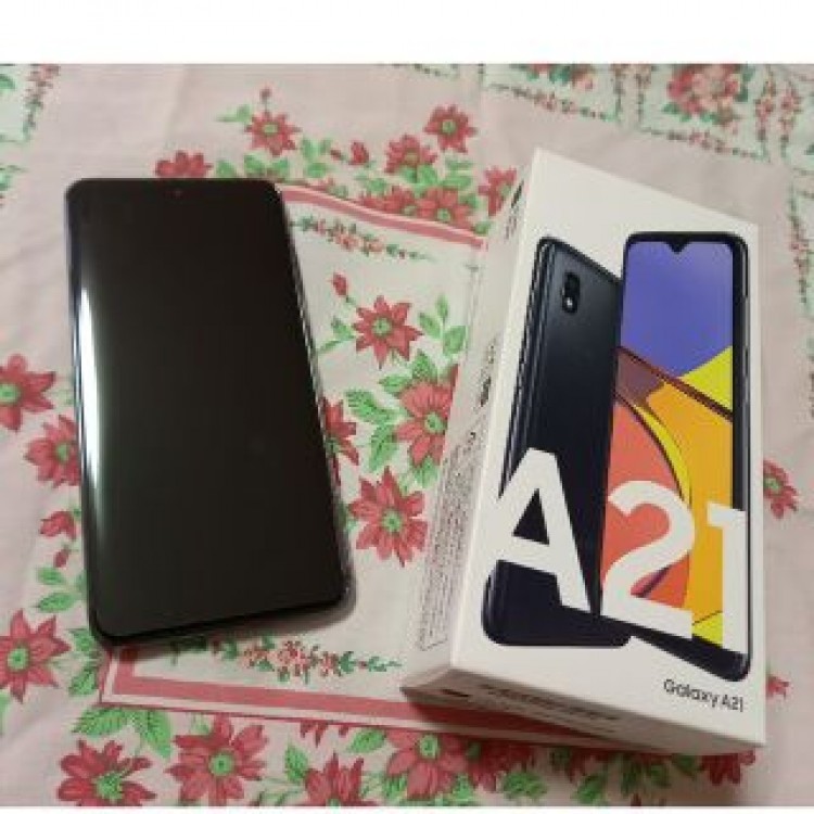 SAMSUNG GALAXY A21  SCV49　おまけ付