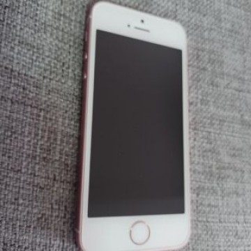 超美品‼️iPhone SE 第1世代 32 GB SIMフリー