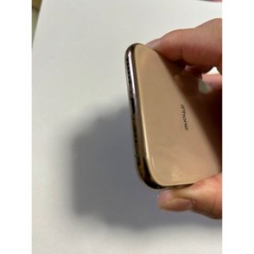 iphoneXS ゴールド　256GB