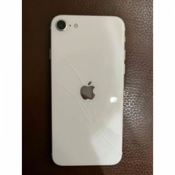 iPhone se 第2世代　ホワイト64GB 割れアリ