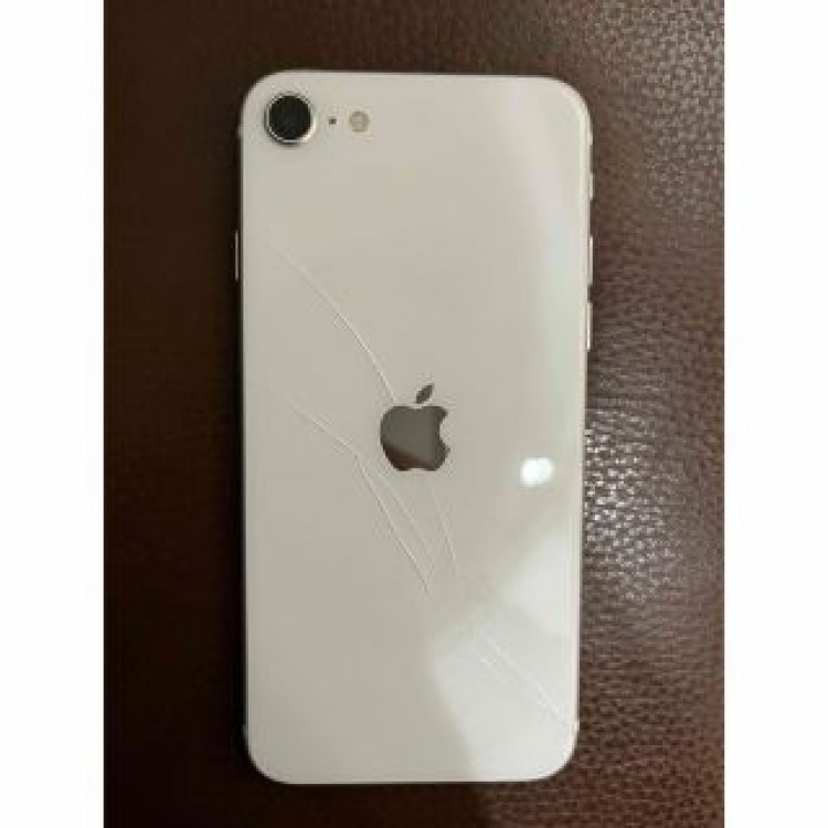 iPhone se 第2世代　ホワイト64GB 割れアリ