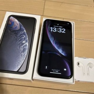 美品！　iPhone XR Black 64 GB SIMフリー