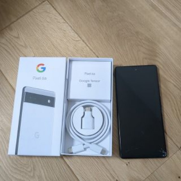 画面割れ　Google Pixel 6a Chalk 128 GB SIMフリー