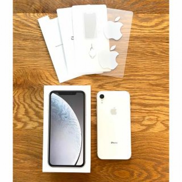 iPhone XR 128GB ホワイト simフリー