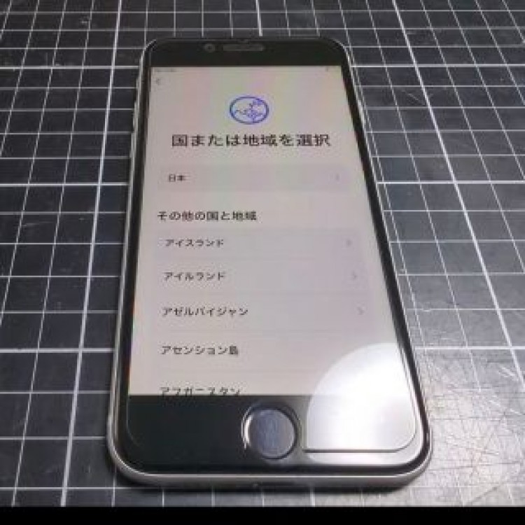 iPhone se 第二世代
