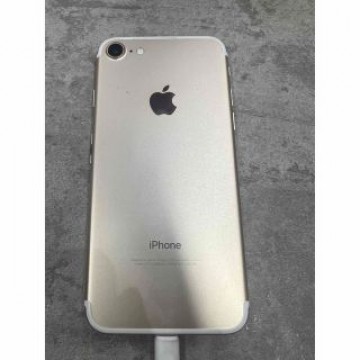 iPhone7 32GB ゴールド