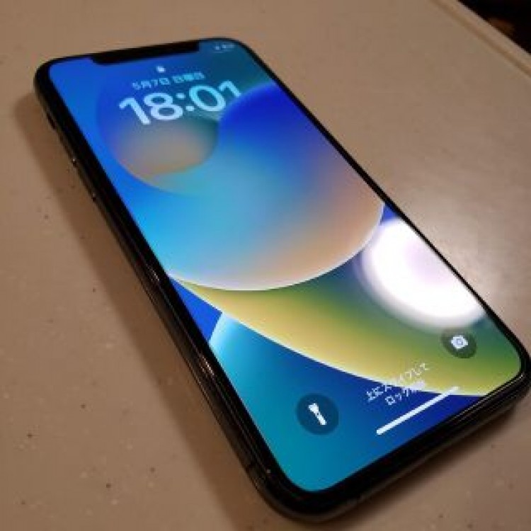 【残債なし・SIMロック解除済】iPhone11Pro 64GB