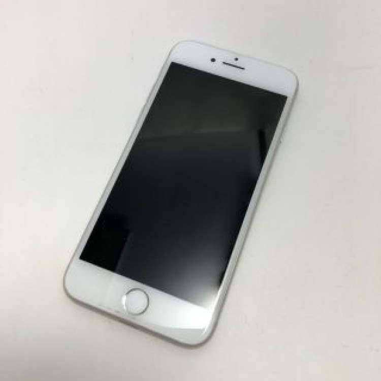 iPhone 8 64 GB au SIMフリー