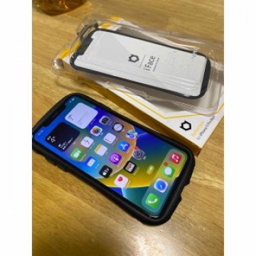 美品！iPhone11 Pro MAX 256GSIMフリーゴールド　利用制限×