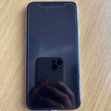 iPhone11pro 64gb 本体