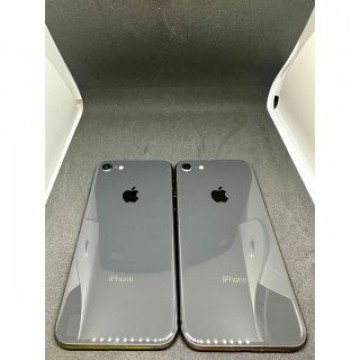 iPhone 8 Space Gray 64 GB SIMフリー