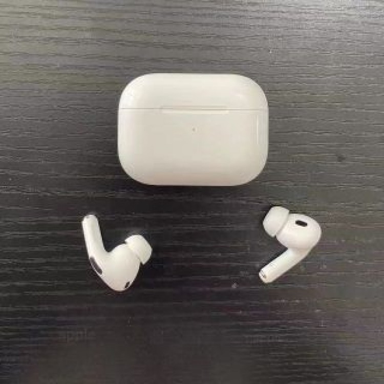 Apple AirPods Pro 2 エアポッド プロ第2世代