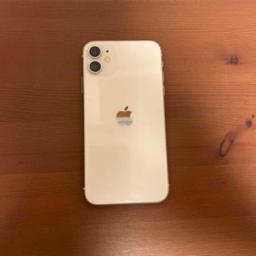 iPhone11 64GB 本体