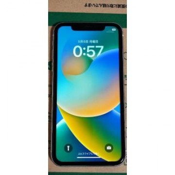 iPhone 11 ホワイト 64GB 本体 SIMロック解除済み②