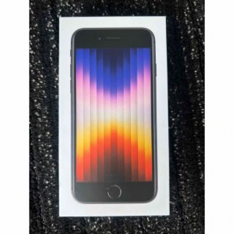 iPhone SE 第三世代　128GB ブラック　未開封
