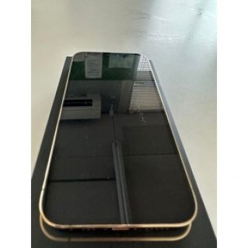 iPhone12 pro 香港版simフリー ゴールド256GB