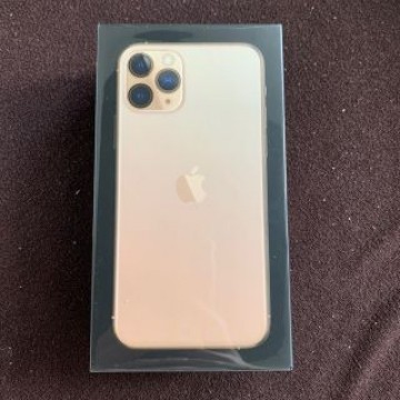新品未開封　iPhone11 Pro 256GB GOLD