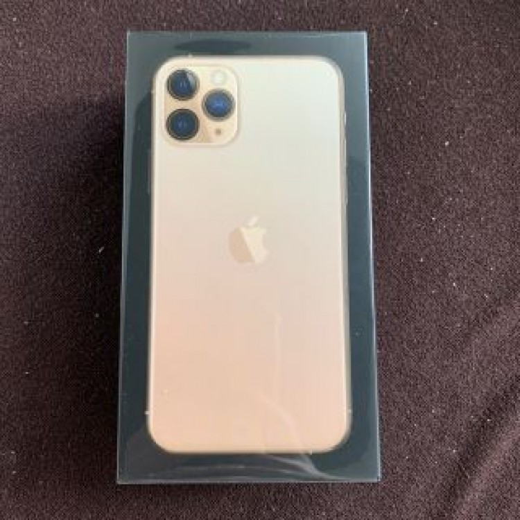 新品未開封　iPhone11 Pro 256GB GOLD